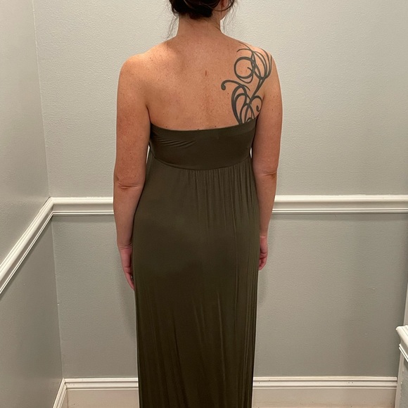 Ya Los Angeles Olive Green Hi-Low Embellished Maxi Dress Sz M - Picture 3 of 6